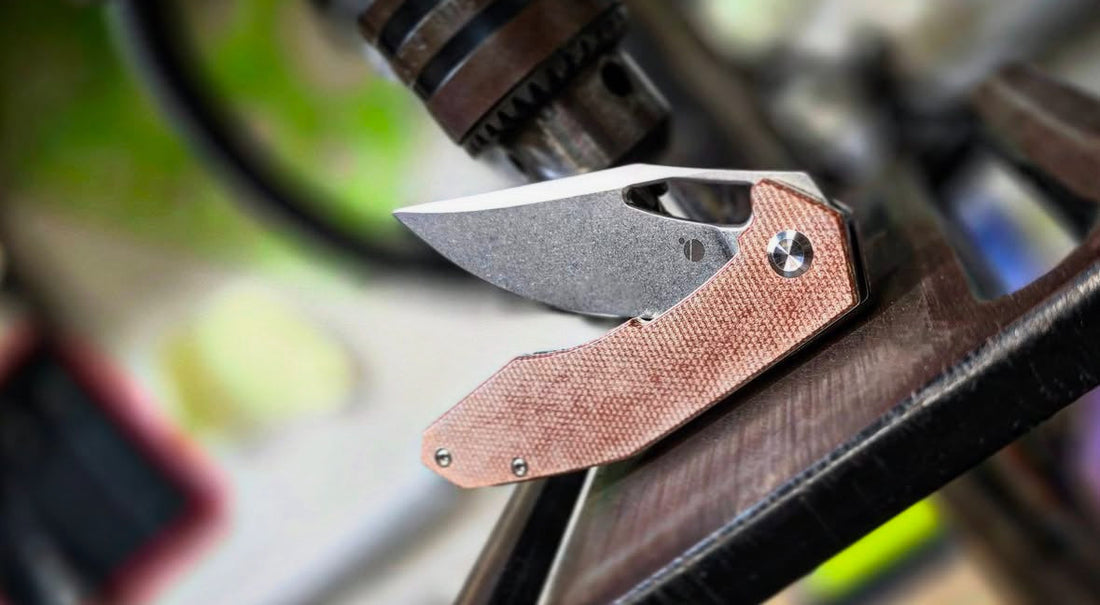 THE CALLISTO KNIFE IN THE COMMUNITY